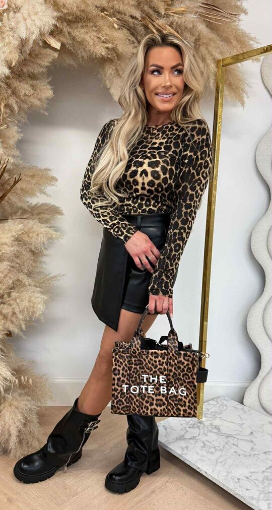 BY SWAN BASIC TRAVEL BODY 6677 LEOPARD BY SWAN BASIC TRAVEL BODY 6677 LEOPARD