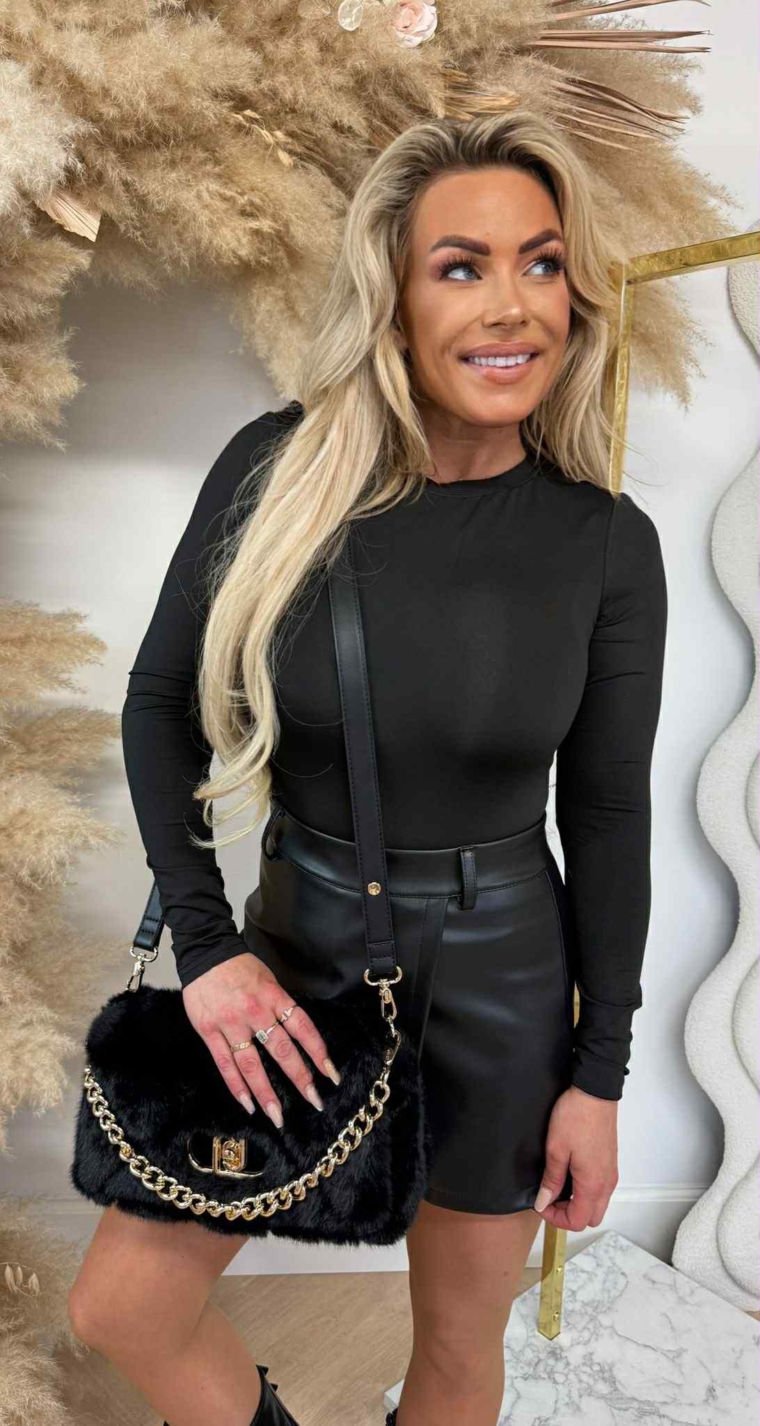 BY SWAN BASIC TRAVEL BODY 6677 BLACK BY SWAN BASIC TRAVEL BODY 6677 BLACK