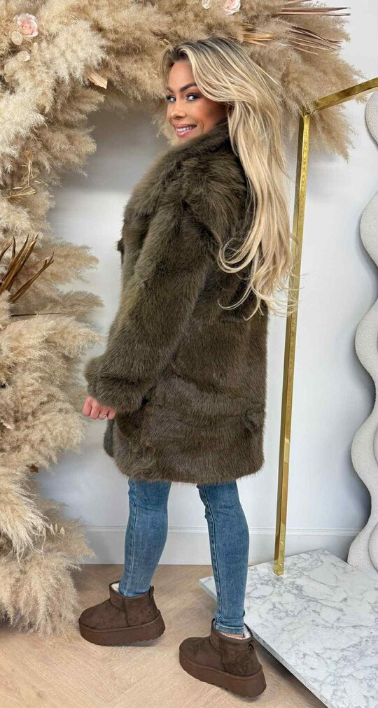 SISSY FAKE FUR COAT 282 CHOCO