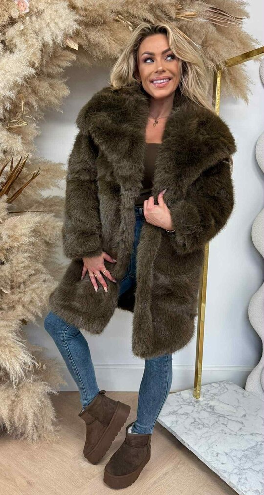 SISSY FAKE FUR COAT 282 CHOCO