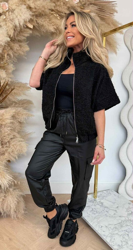 CALIFORNIA BOUCLE VESTJE BLACK