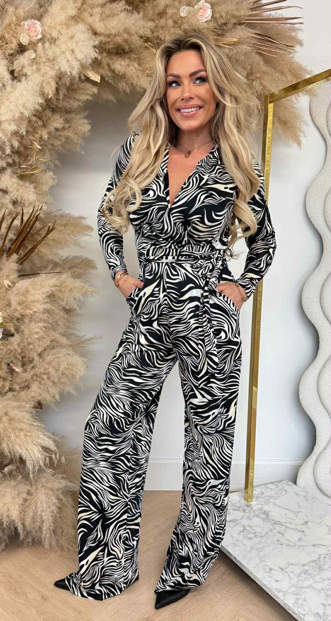 ZEBRA TRAVEL JUMPSUIT 8799 WHITE/BLACK