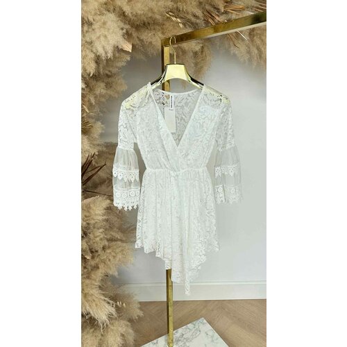 BESTSELLER LACE PLAYSUIT OFFWHITE BESTSELLER LACE PLAYSUIT OFFWHITE