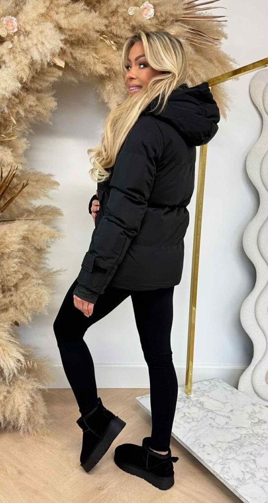BESTSELLER WINTERJACKET SHORT 7588 BLACK