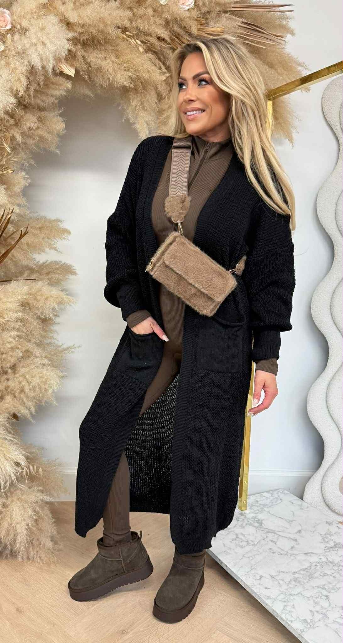 ACTIE LOUNGE VEST BLACK