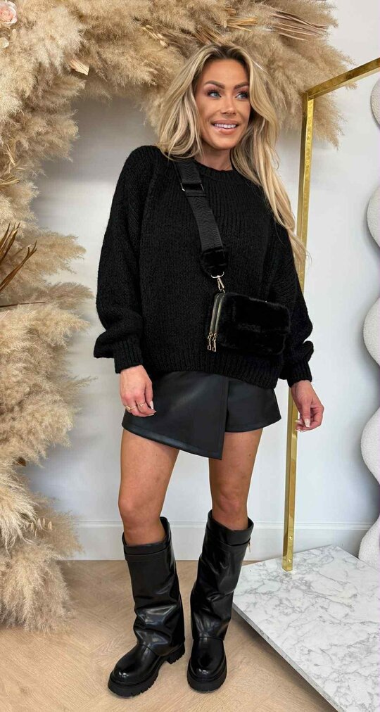 LYNN SOFT SWEAT BLACK