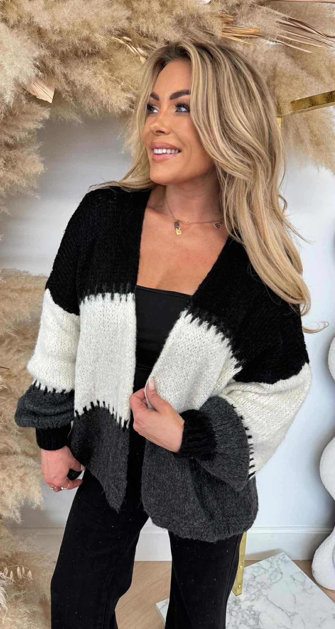 SNUGGLE ME SOFTLY CARDIGAN BLACK/OFFWHITE