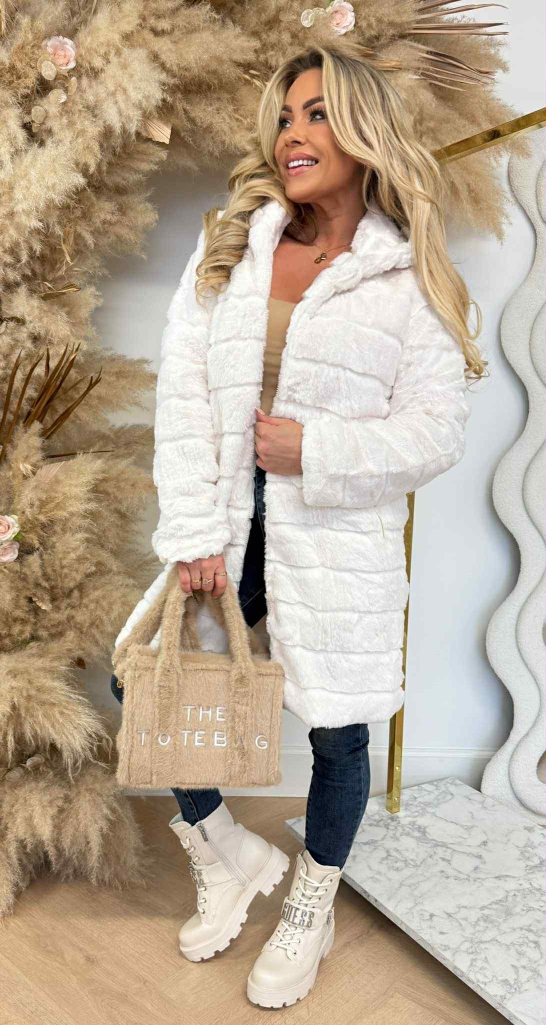 MICHELLE FLUFFLY JACKET LONG 882 CREME