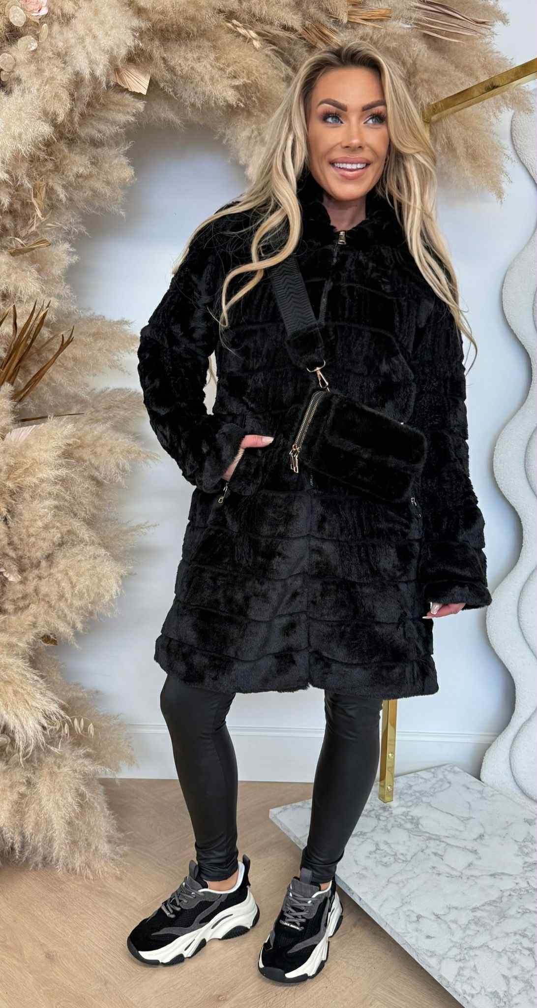 MICHELLE FLUFFLY JACKET LONG 882 BLACK