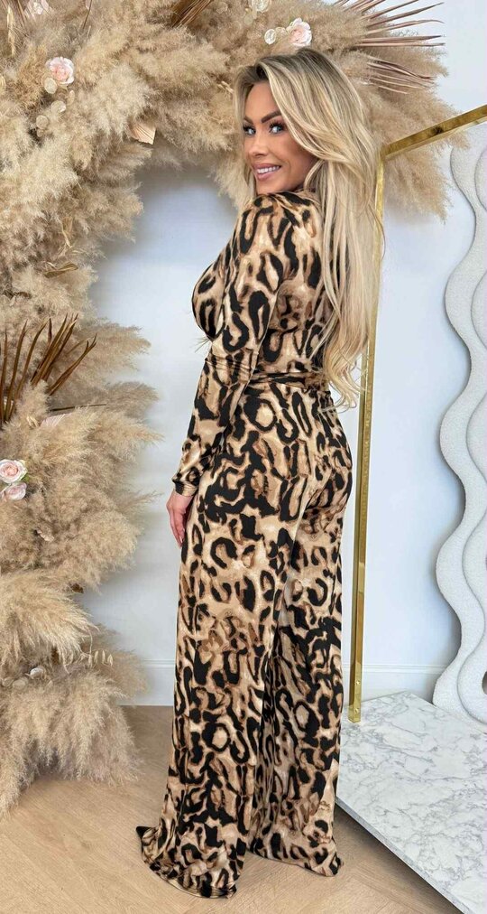 BY SWAN TRAVEL ANIMAL PRINT JUMPSUIT 9992 COFFEE/LEO BY SWAN TRAVEL ANIMAL PRINT JUMPSUIT 9992 COFFEE/LEO