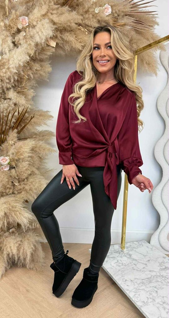 SATIN OMSLAG BLOUSE BORDEAUX