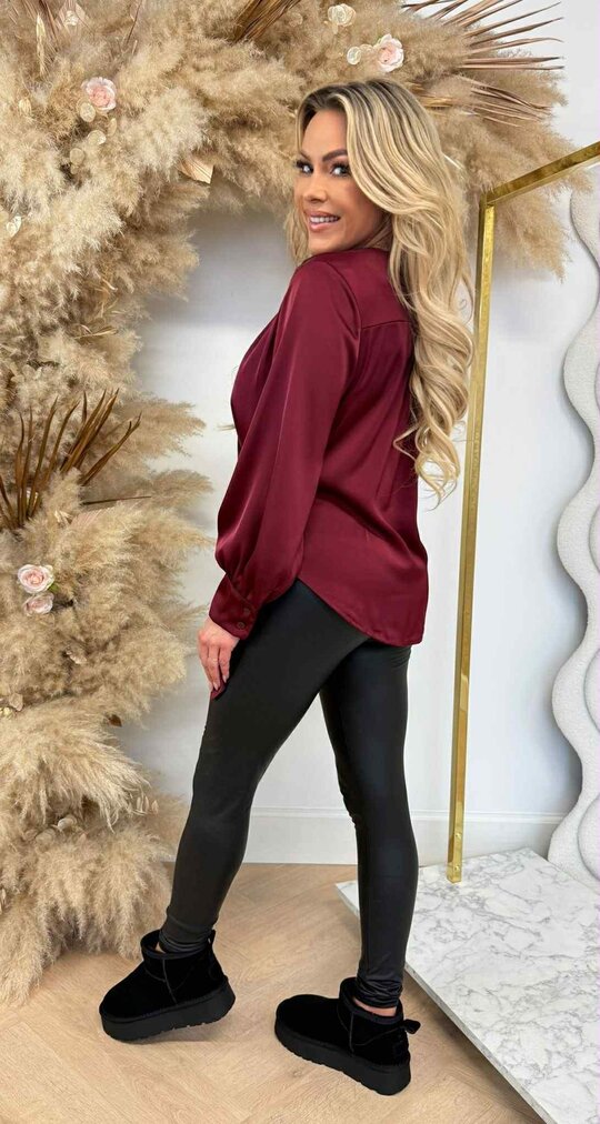 SATIN OMSLAG BLOUSE BORDEAUX