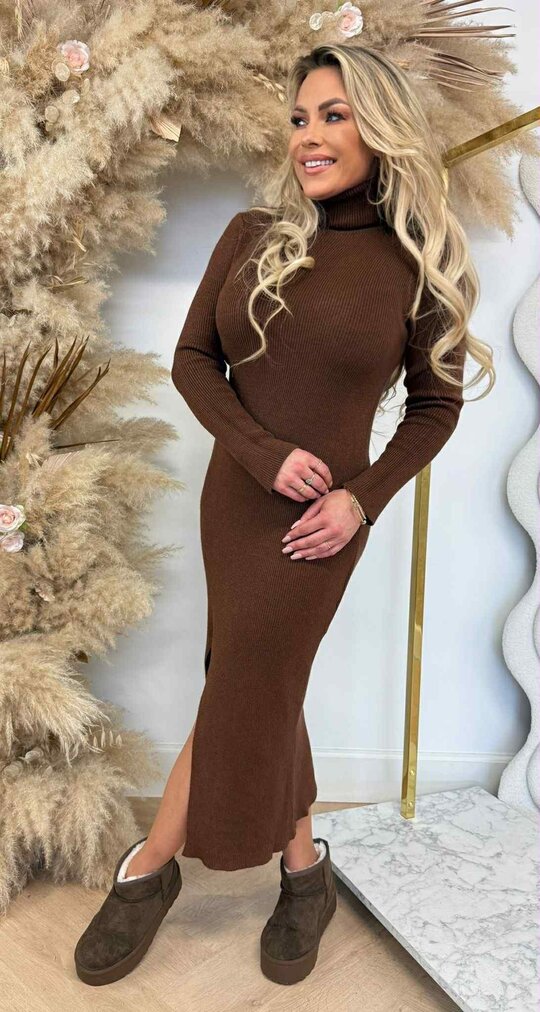 SPLIT KOL MAXI DRESS CHOCO