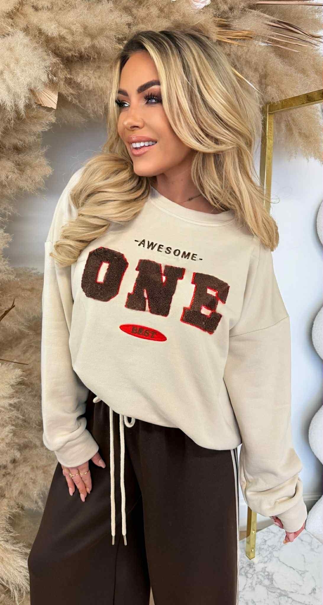 AWESOME ONE SWEATER BEIGE AWESOME ONE SWEATER BEIGE