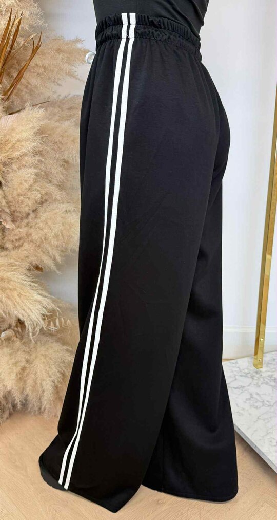 STRAIGHT IN STRIPE PANTS BLACK