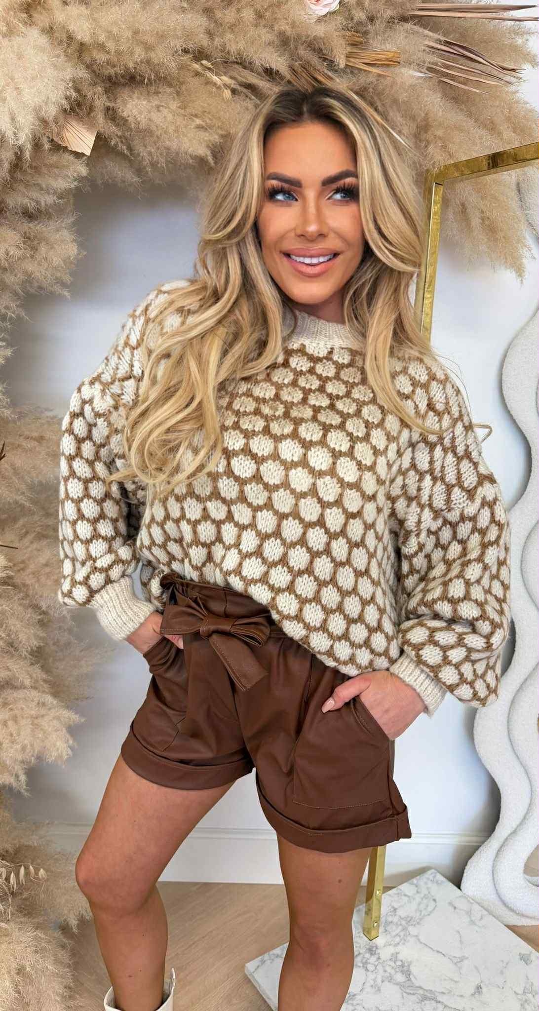 CLOUD NINE SWEATER BEIGE CLOUD NINE SWEATER BEIGE