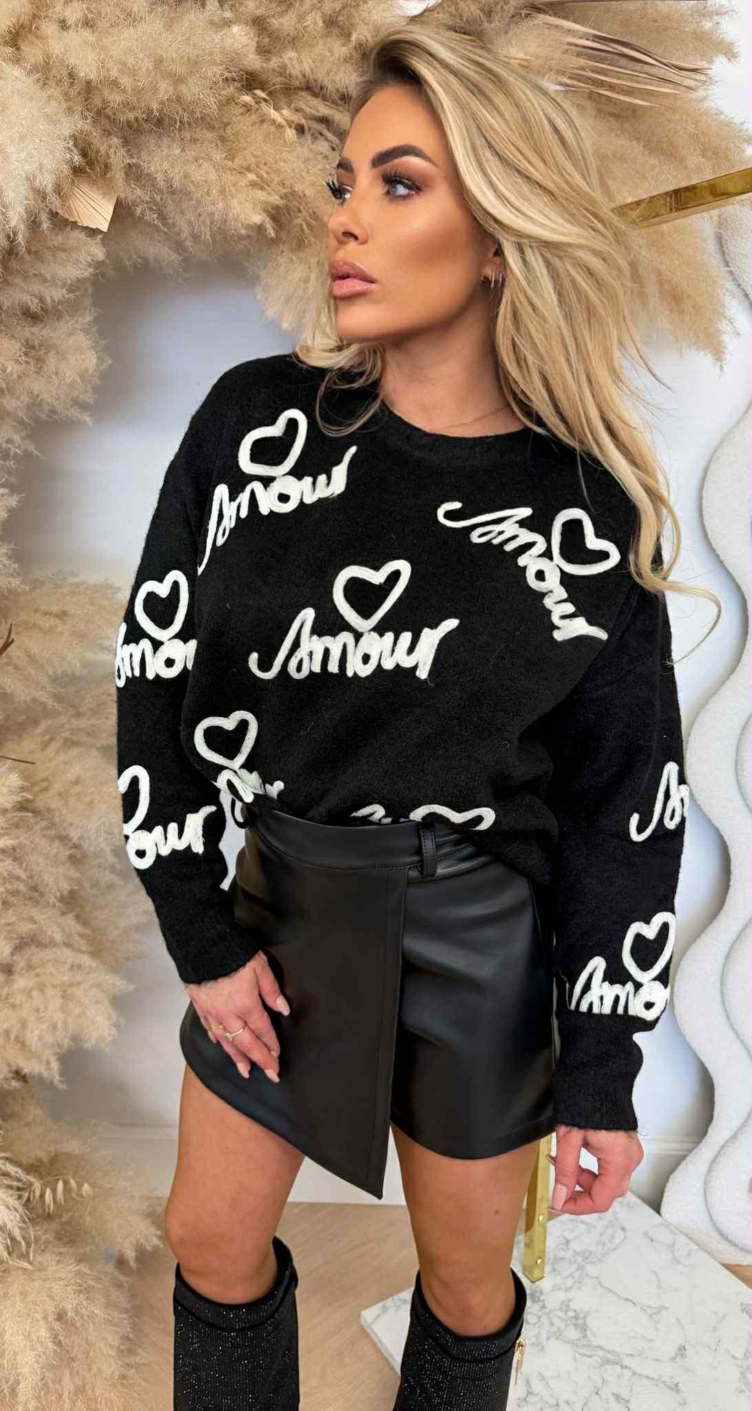 AMOUR LOVE SWEATER AM648 BLACK AMOUR LOVE SWEATER AM648 BLACK