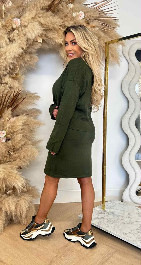 FLAIR MOUW SWEAT + DRESS 5598 ARMYGREEN FLAIR MOUW SWEAT + DRESS 5598 ARMYGREEN