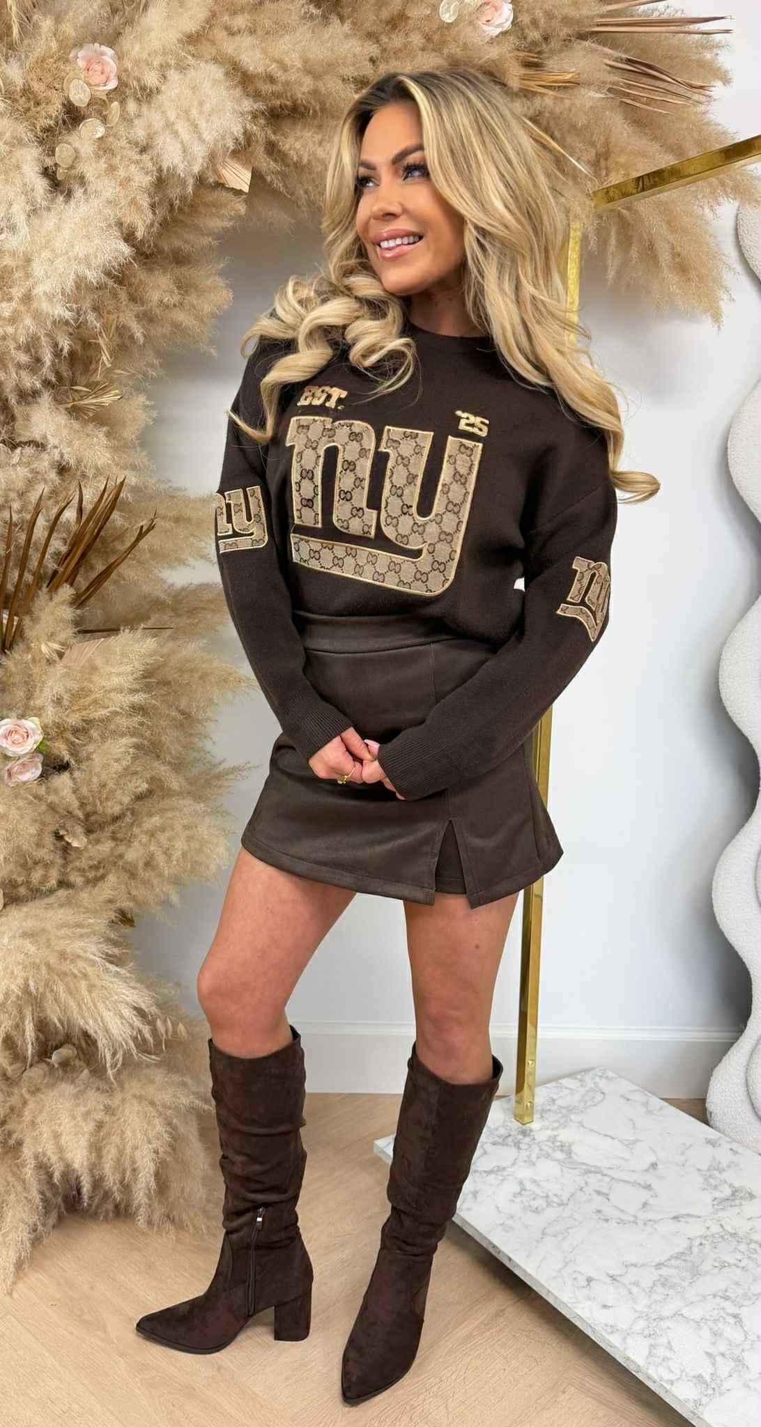 NY GUC PRINT SWEAT AM766 CHOCO NY GUC PRINT SWEAT AM766 CHOCO
