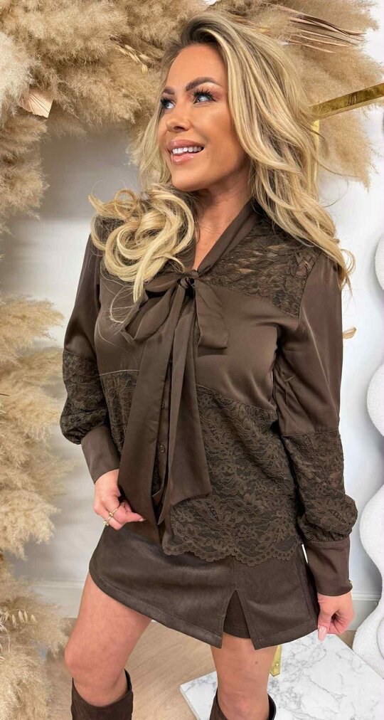 STRIK LACE BLOUSE 375 COFFEE