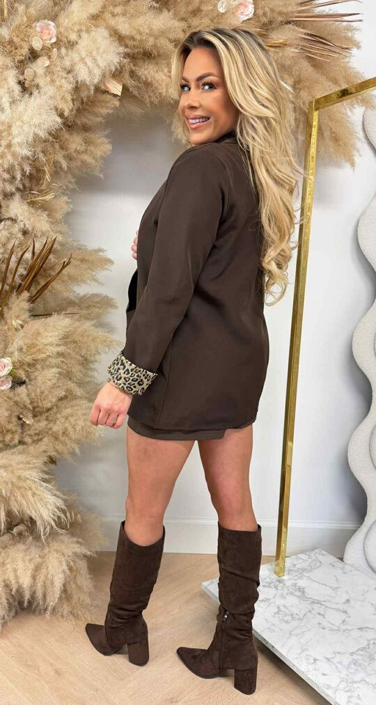 TRENDY OMSLAG MOUW LEOPARD BLAZER CHOCO