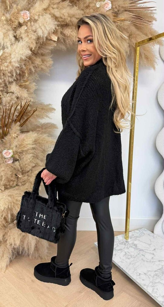 LOVIKA STIKSEL SWEAT BLACK