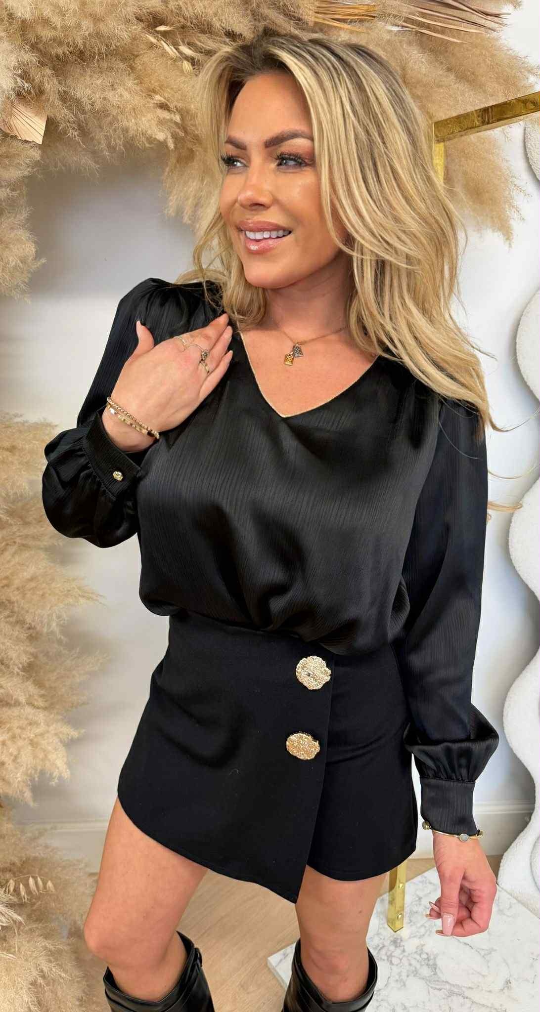 SATIN V GOLDY TOP 696 BLACK SATIN V GOLDY TOP 696 BLACK