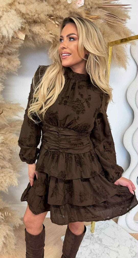 NAOMI RUFFLE DRESS 5246 CHOCO