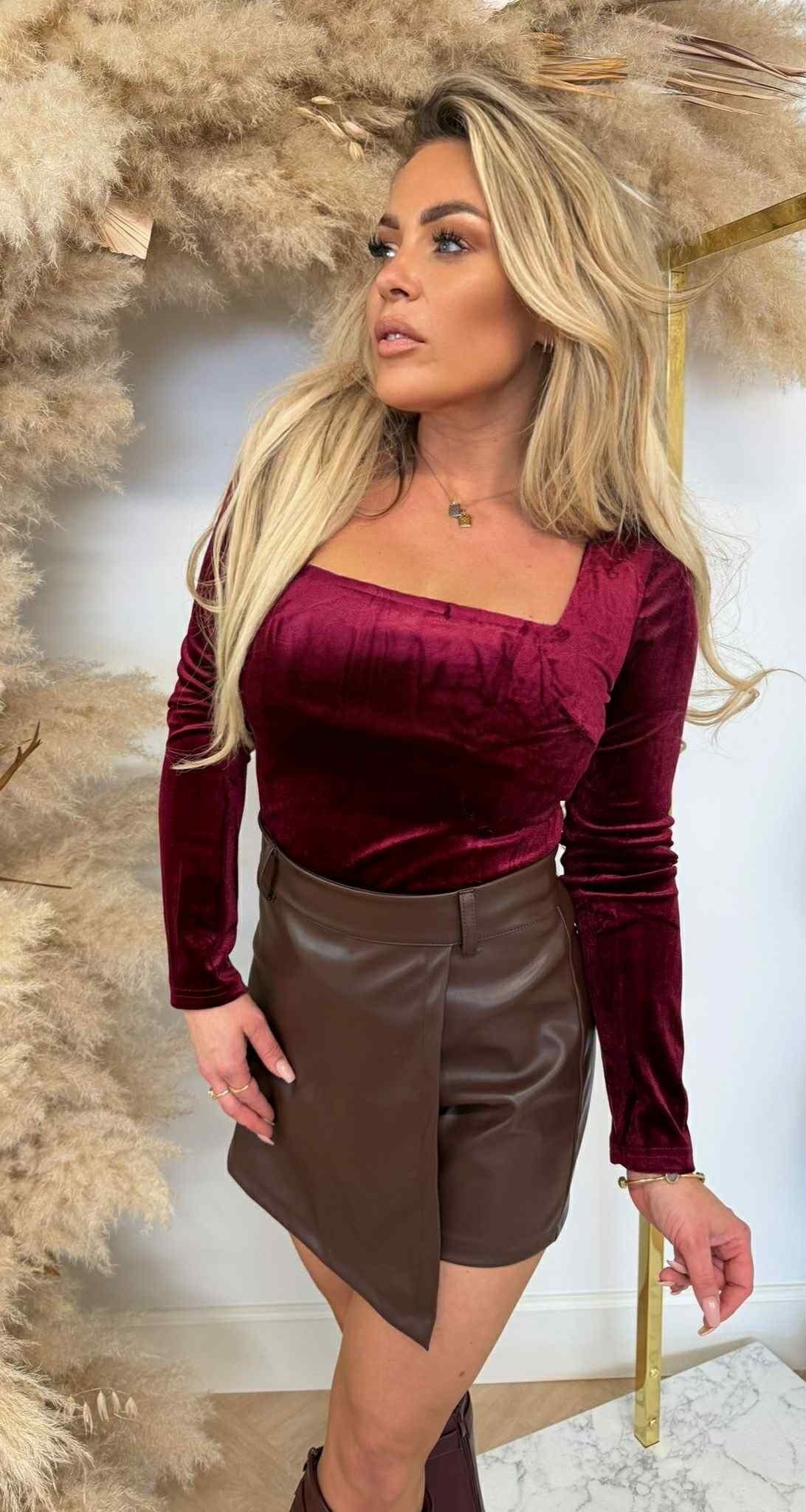 VELVET LONGSLEEVE BODY 9870 BORDEAUX VELVET LONGSLEEVE BODY 9870 BORDEAUX