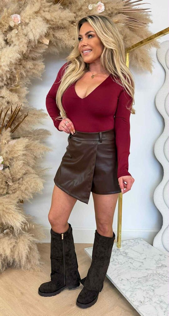 BY SWAN V BASIC TRAVEL BODY 8935 BORDEAUX BY SWAN V BASIC TRAVEL BODY 8935 BORDEAUX