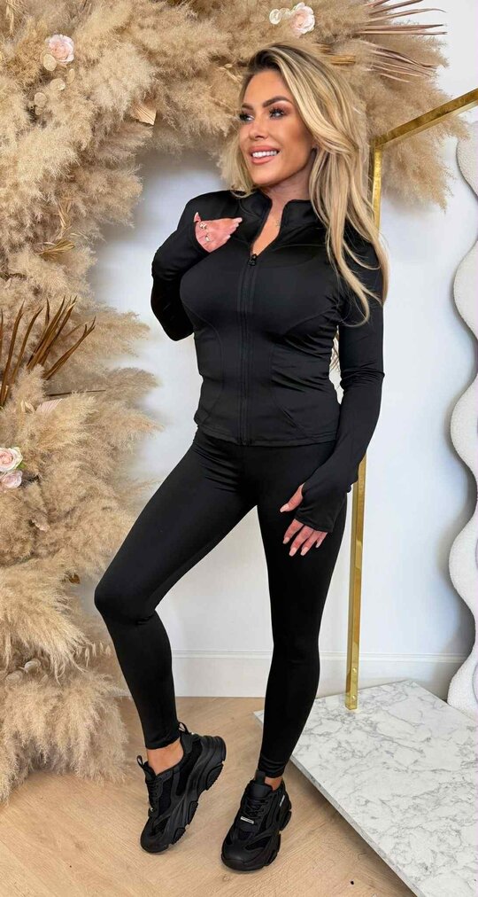 SPORTY STRETCH SET 90111 BLACK SPORTY STRETCH SET 90111 BLACK