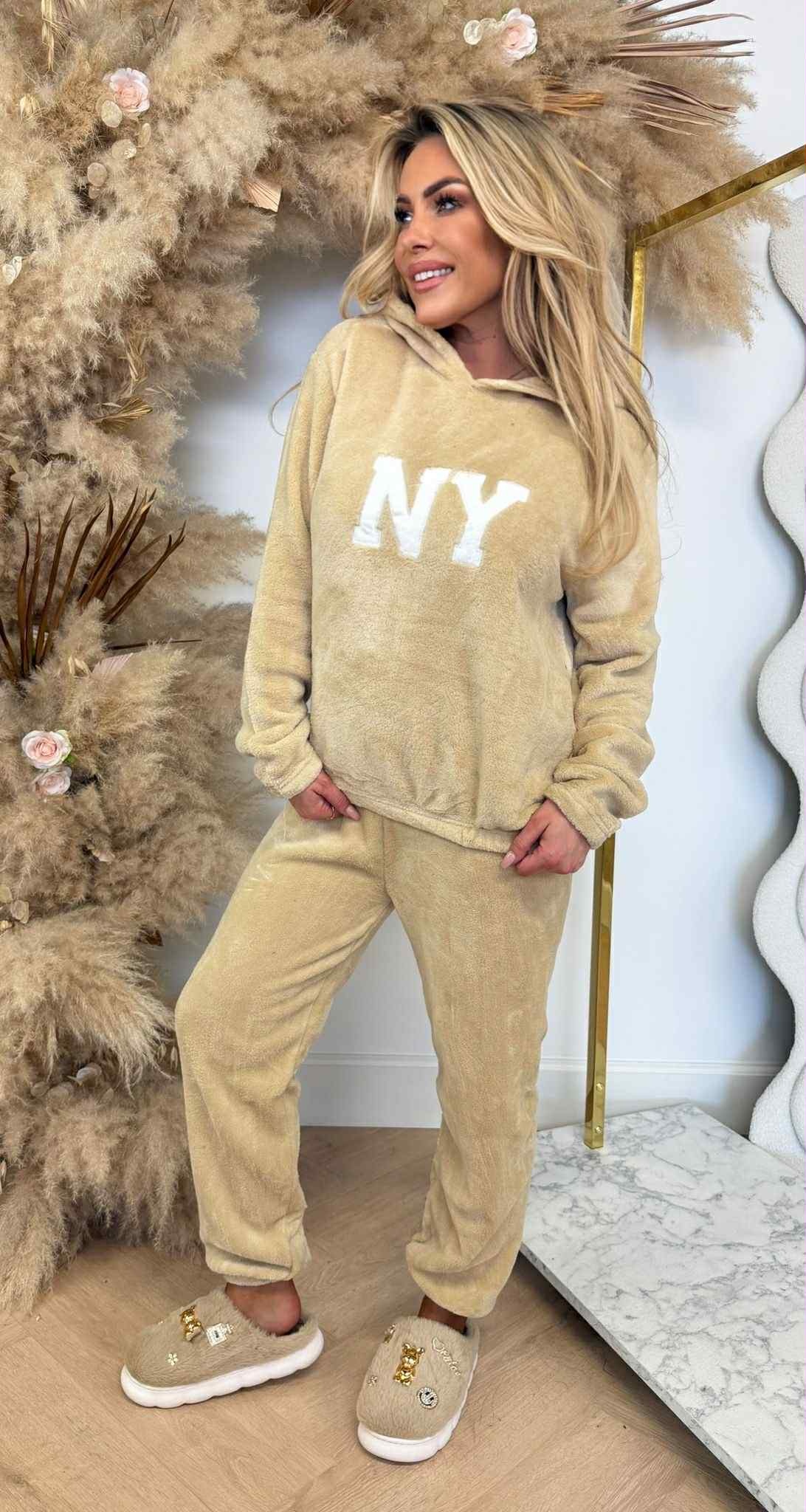 TEDDY NEW YORK SET 641 BEIGE