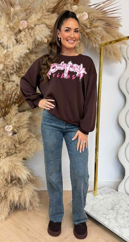 NEW YORK VIBES OVERSIZED SWEAT BROWN