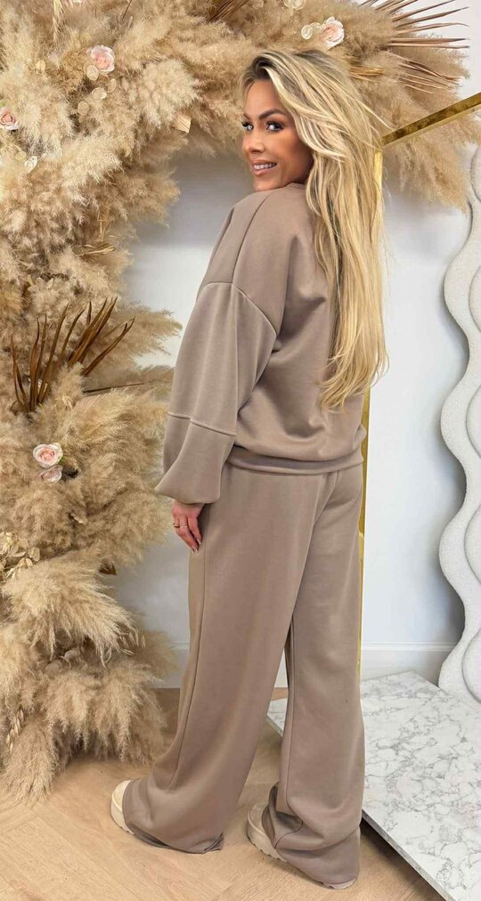 MARISKA EMBLEEM SET TAUPE