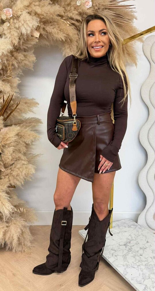 BY SWAN TURTLE NECK BASIC STRETCH TOP 10090 COFFEE