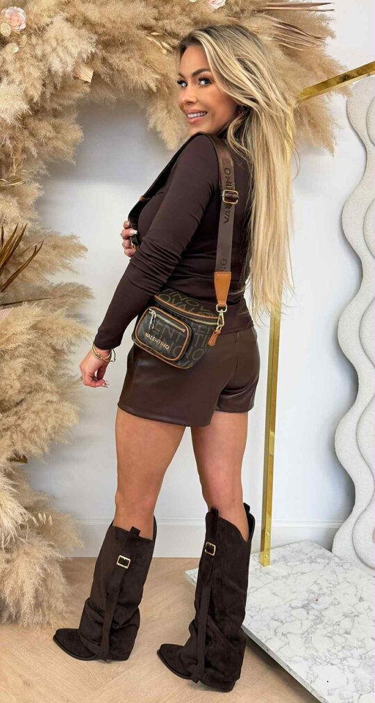 BY SWAN TURTLE NECK BASIC STRETCH TOP 10090 COFFEE
