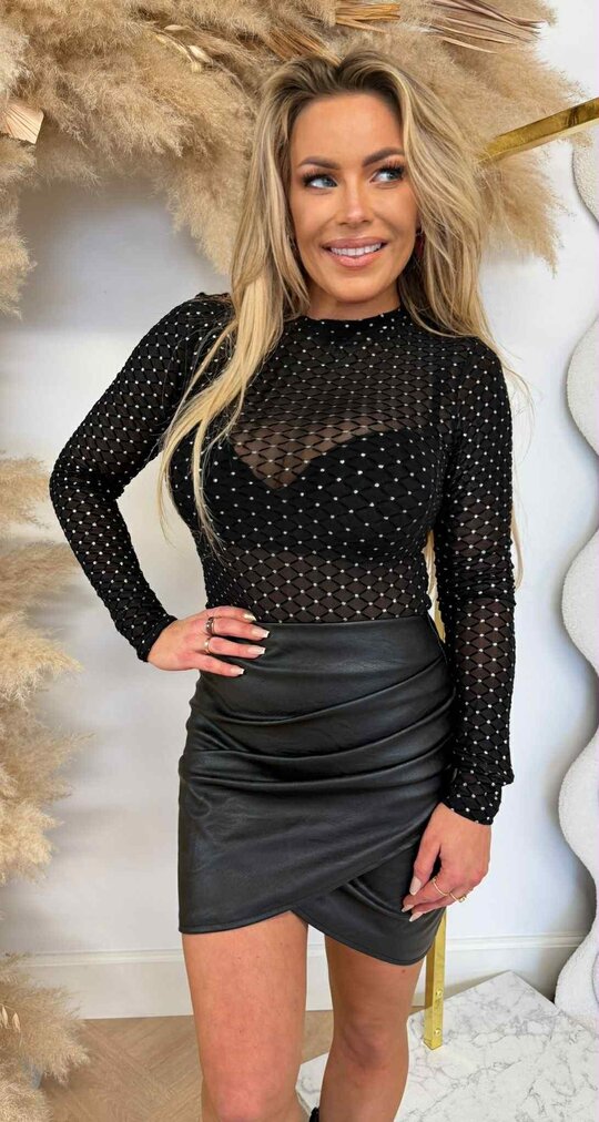 DIAMOND BODY 5200 BLACK