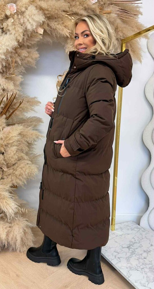 FAVORITE WINTERJACKET LONG 7557 CHOCO