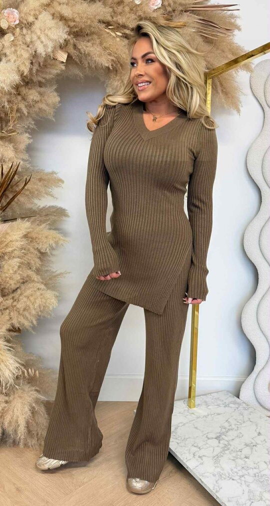 RIB COMFY SET NEW 5745 BROWN