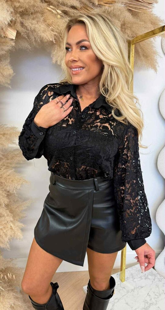 LACY BLOUSE 68224 *H* BLACK