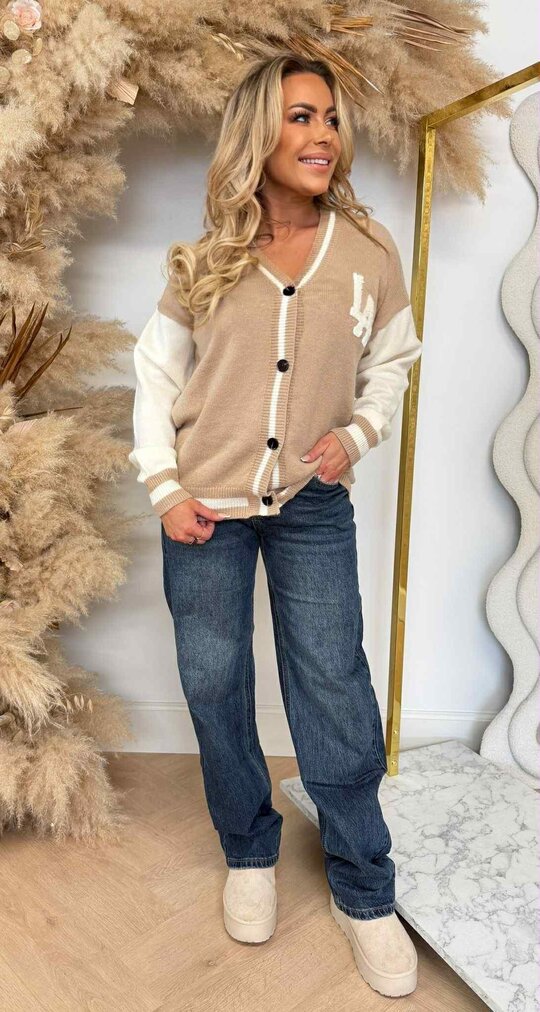 LA KNITTED VEST/SWEAT 230803 BEIGE LA KNITTED VEST/SWEAT 230803 BEIGE