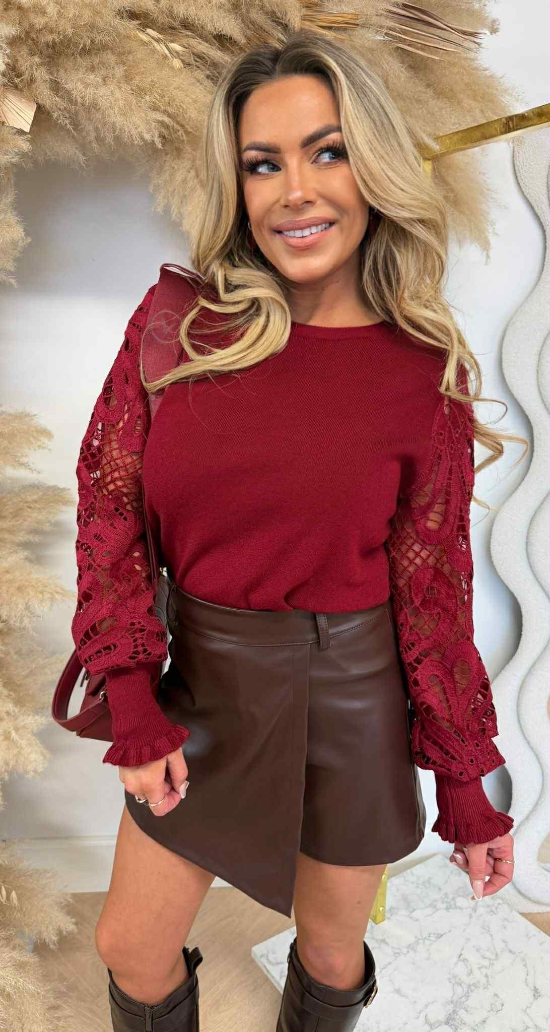 ANN LACE SLEEVE SWEAT 8520 BORDEAUX ANN LACE SLEEVE SWEAT 8520 BORDEAUX