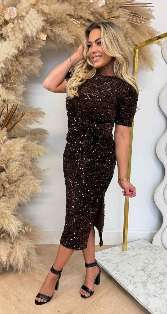 KNOT SEQUIN DRESS 2906 CHOCO KNOT SEQUIN DRESS 2906 CHOCO