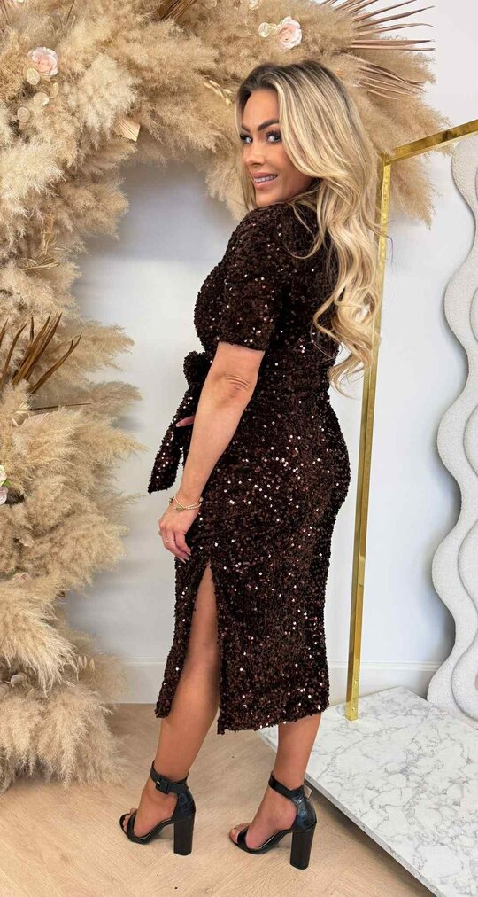 KNOT SEQUIN DRESS 2906 CHOCO KNOT SEQUIN DRESS 2906 CHOCO