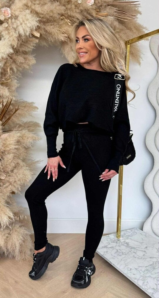 COMFY 2 PIECE SET 9819 BLACK COMFY 2 PIECE SET 9819 BLACK