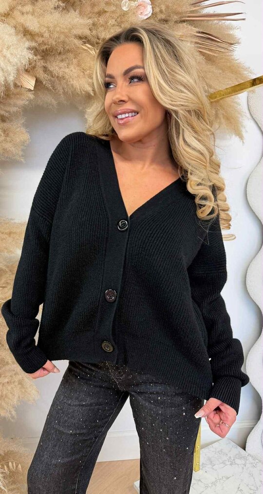 KNITTED KNOOP VEST/SWEAT 8832 BLACK KNITTED KNOOP VEST/SWEAT 8832 BLACK