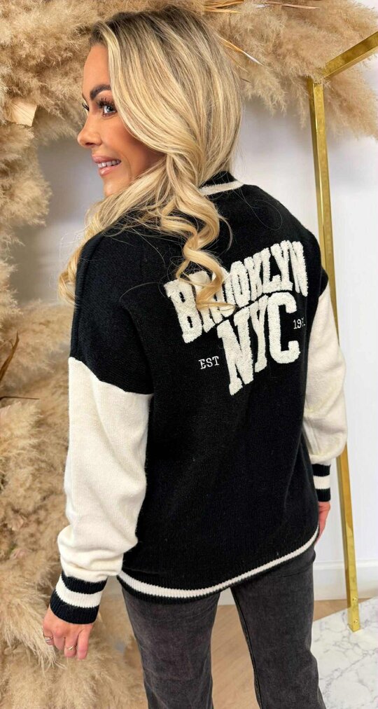 BROOKLYN NYC VEST/SWEAT 230809 BLACK BROOKLYN NYC VEST/SWEAT 230809 BLACK