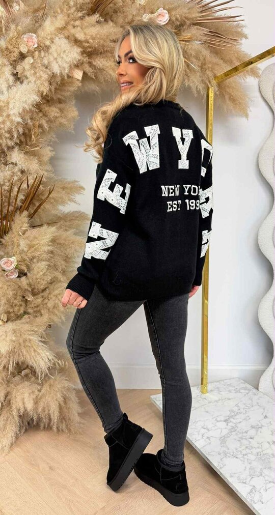 NEW YORK LACE TEKST SWEAT 7825 BLACK NEW YORK LACE TEKST SWEAT 7825 BLACK