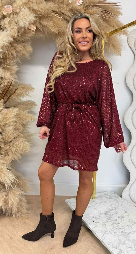 ALL OVER SEQUIN LUS DRESS BORDEAUX ALL OVER SEQUIN LUS DRESS BORDEAUX