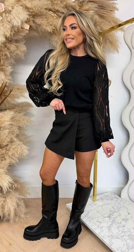 TWISTY SLEEVE TOP 9314 BLACK